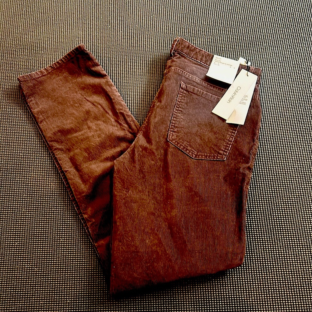 Calvin Klein slim fit corduroy pants 33/32
